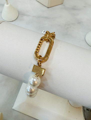 Pearl and Gold Bracelet