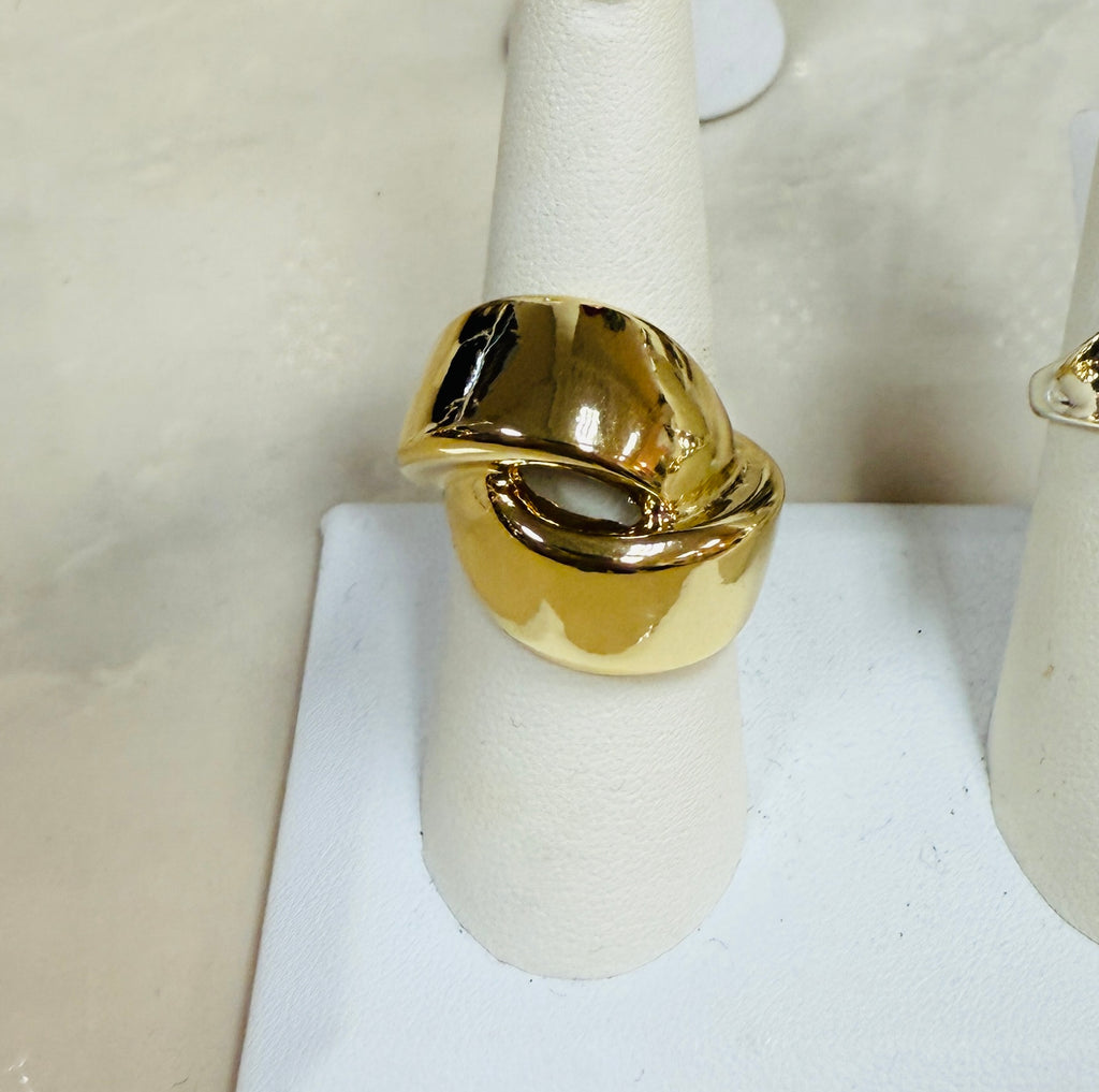 Chunky Twist Ring