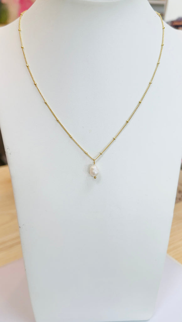 Single Pearl Necklace