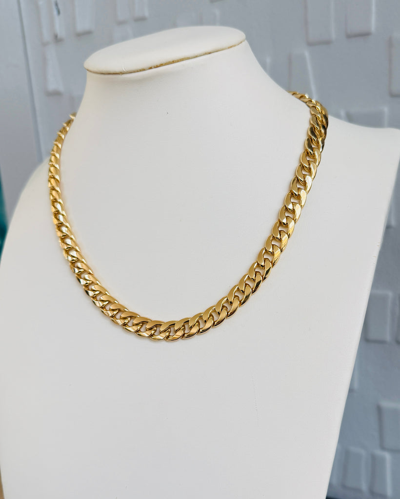 Thick Gold Chain Necklace