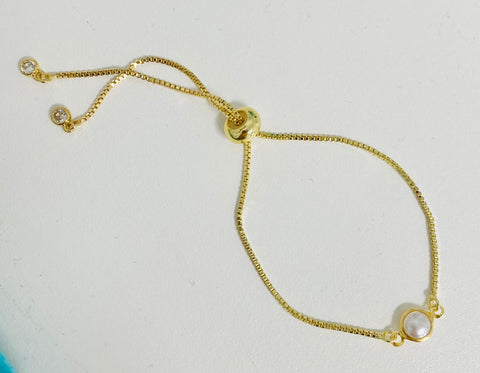 Single Pearl Gold Adjustable Bracelet