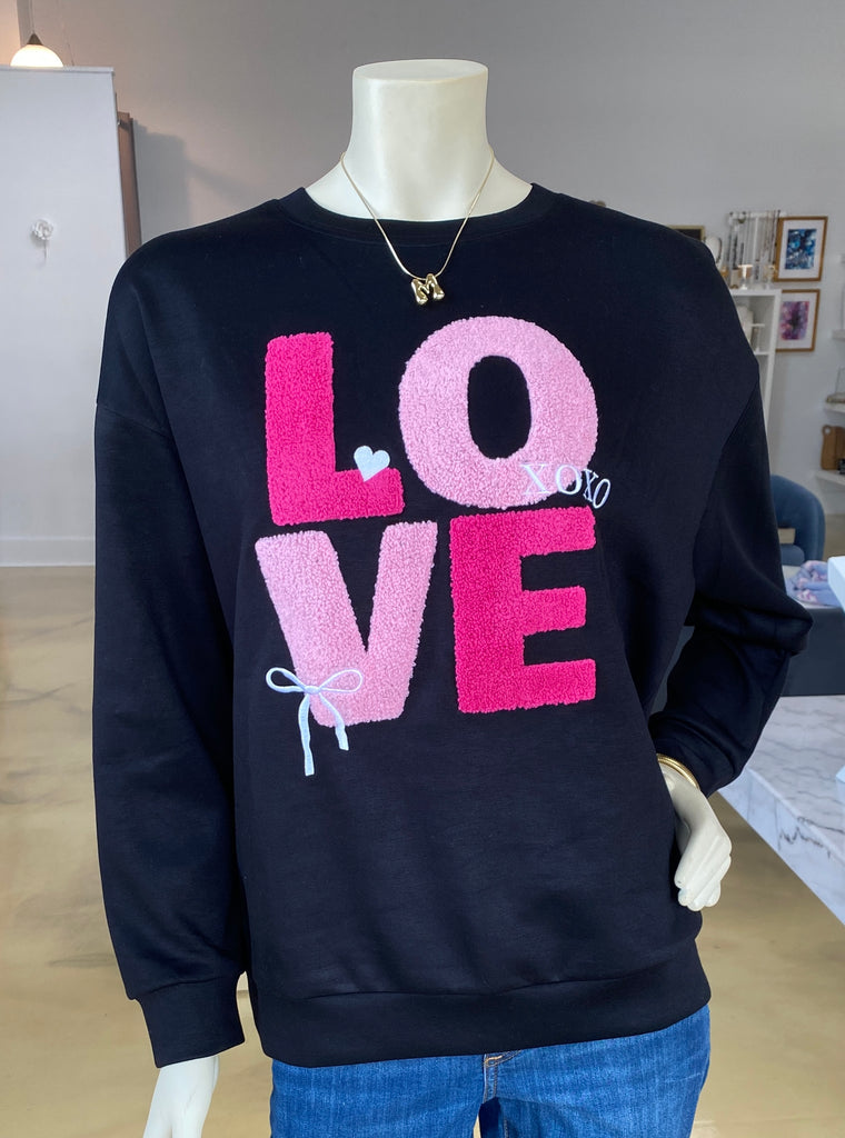 LOVE Sweatshirt CW