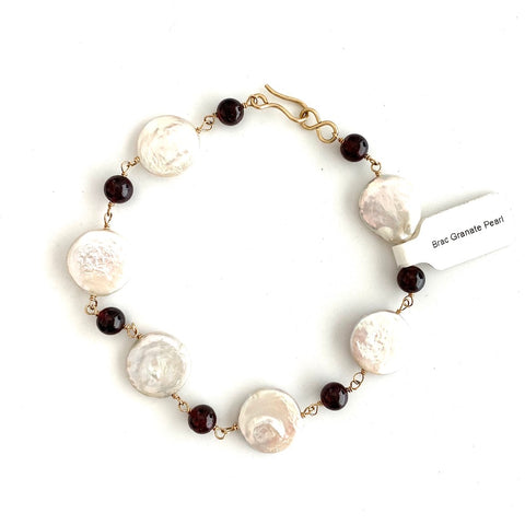 Coin Pearls with Granate Bracelet